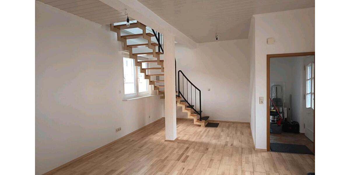 Erdgeschoßwohnung Arnsberg - 3 Zimmer, 85 m&sup2;, 800&euro; | Angebot:25269490