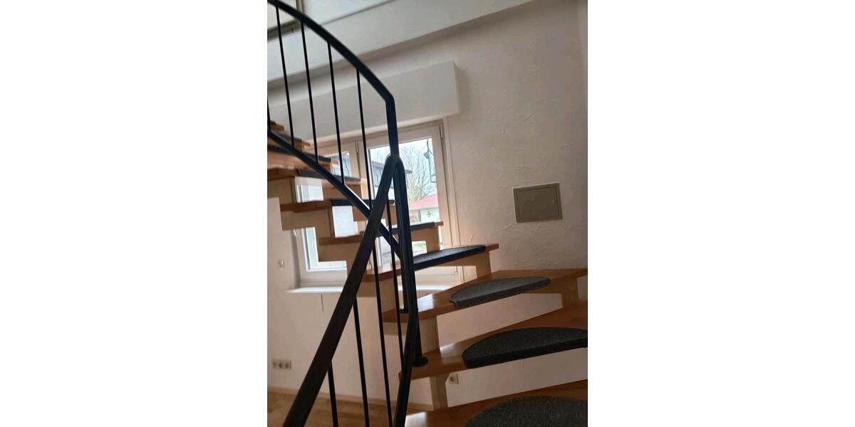 Erdgeschoßwohnung Arnsberg - 3 Zimmer, 85 m&sup2;, 800&euro; | Angebot:25269490