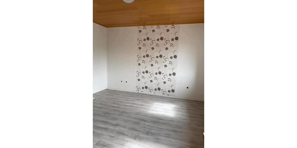 Reihenhaus Arnsberg Holzen - 5 Zimmer, 120 m&sup2;, 1.200&euro; | Angebot:26042794