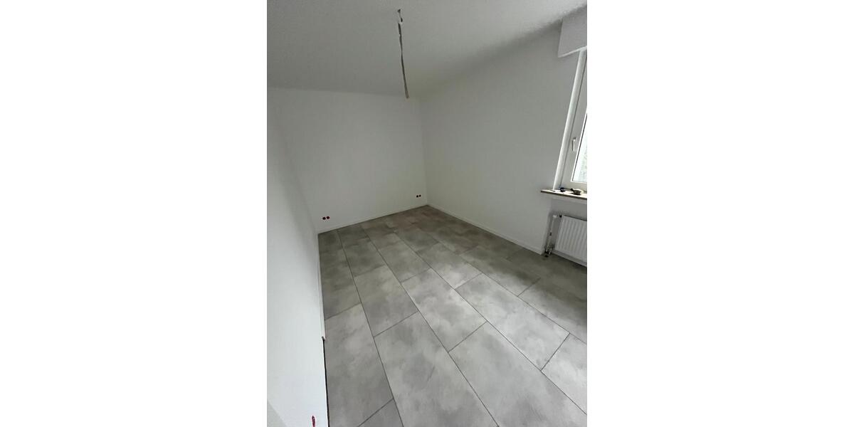 Erdgeschoßwohnung Werl - 4 Zimmer, 96 m&sup2;, 920&euro; | Angebot:26007103