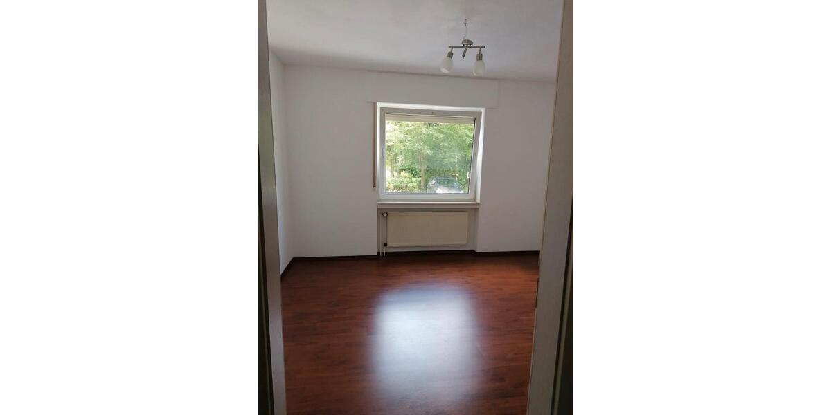 Erdgeschoßwohnung Arnsberg - 3 Zimmer, 74 m&sup2;, 559&euro; | Angebot:25961191