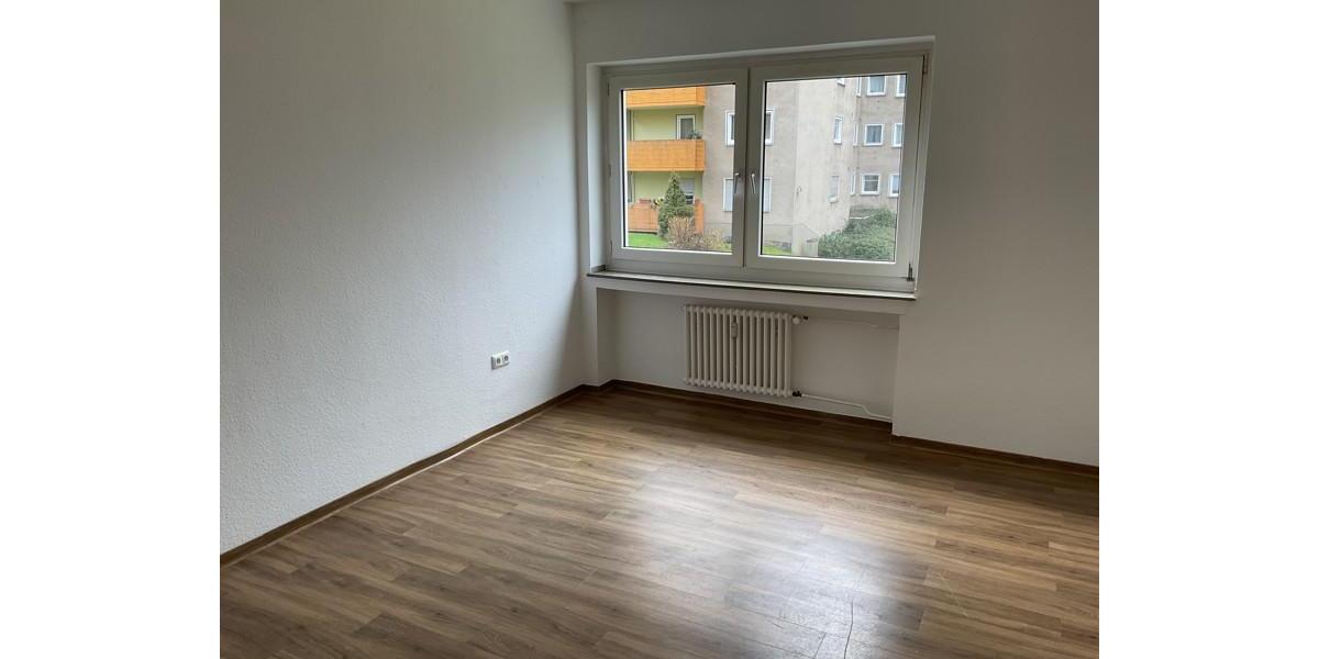 Erdgeschoßwohnung Iserlohn - 3 Zimmer, 72 m&sup2;, 573&euro; | Angebot:24407804