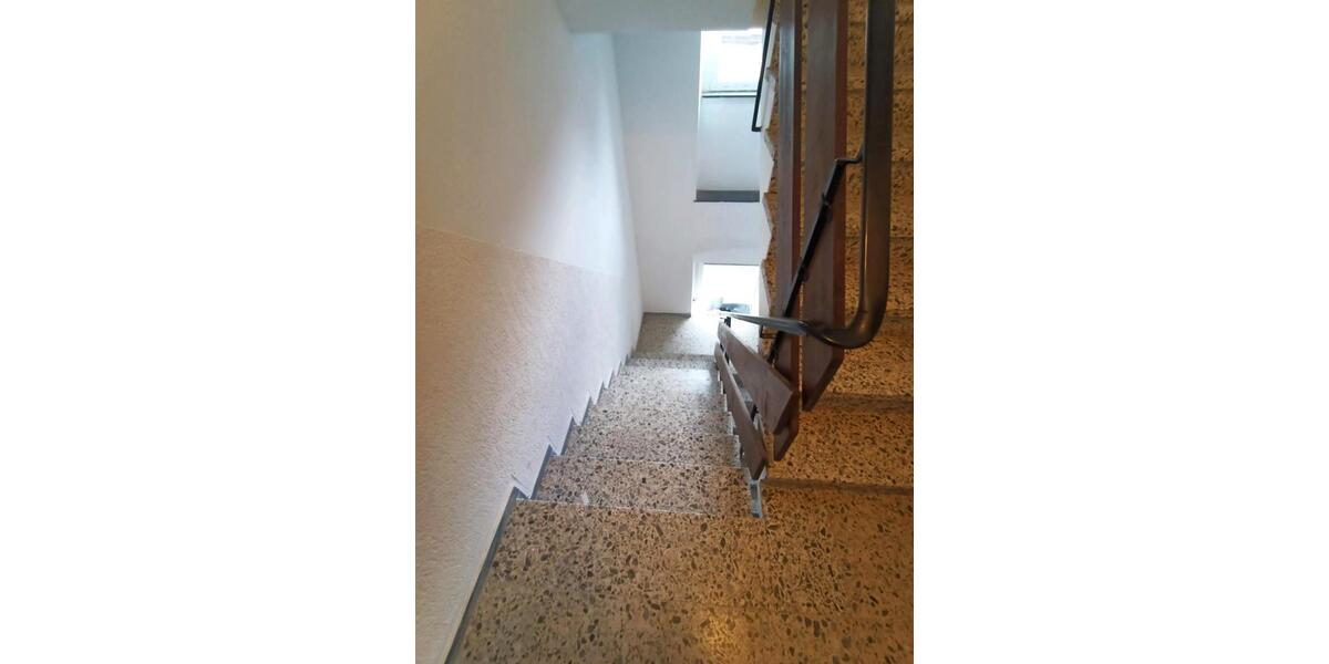 Etagenwohnung Werdohl - 3 Zimmer, 80 m&sup2;, 600&euro; | Angebot:26584536