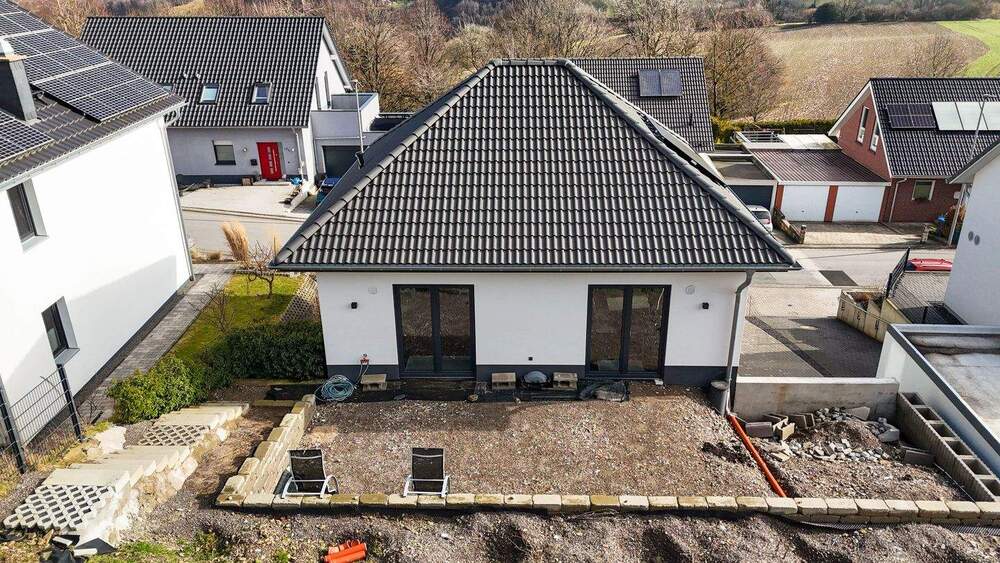 Einfamilienhaus Breckerfeld - 4 Zimmer, 125 m&sup2;, 599.000&euro; | Angebot:25735220
