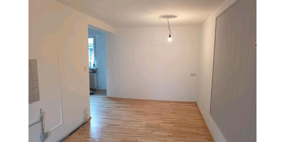 Erdgeschoßwohnung Arnsberg - 3 Zimmer, 85 m&sup2;, 800&euro; | Angebot:25269490