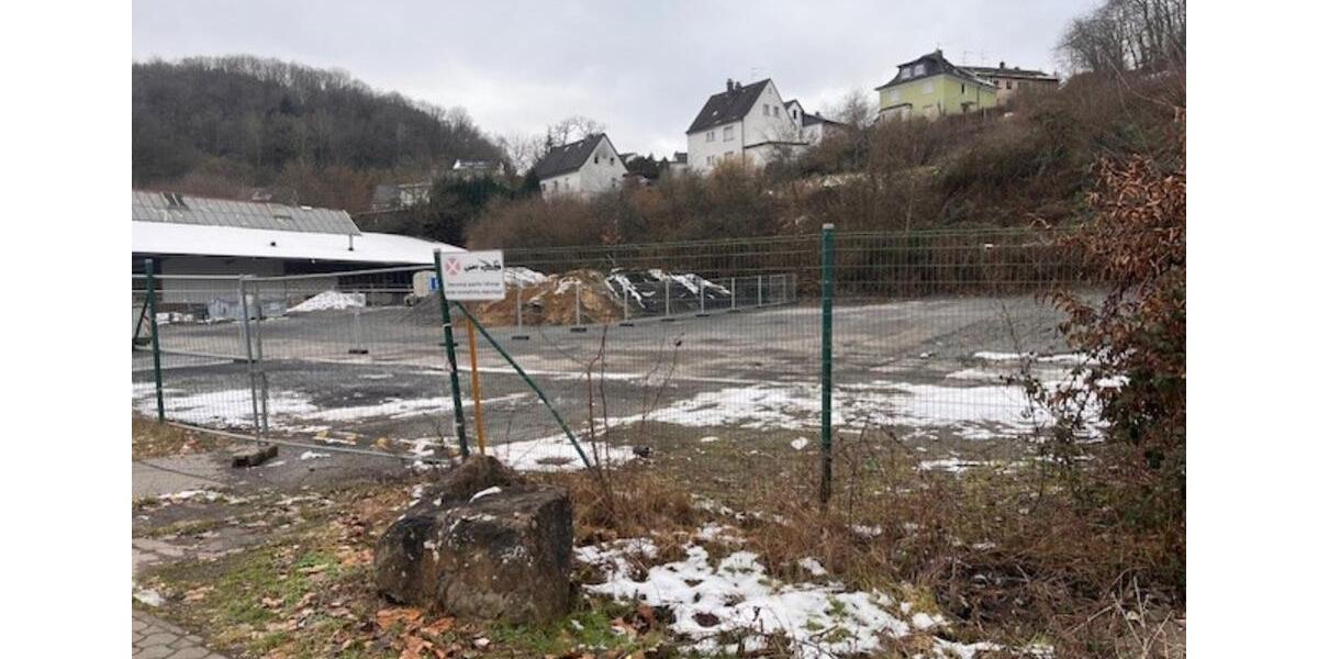 Gewerbeobjekt Plettenberg - 1.450&euro; | Angebot:23289346