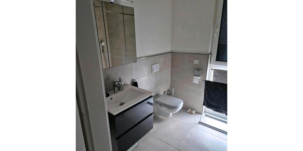 Etagenwohnung Bergkamen - 2 Zimmer, 63 m&sup2;, 990&euro; | Angebot:25978322