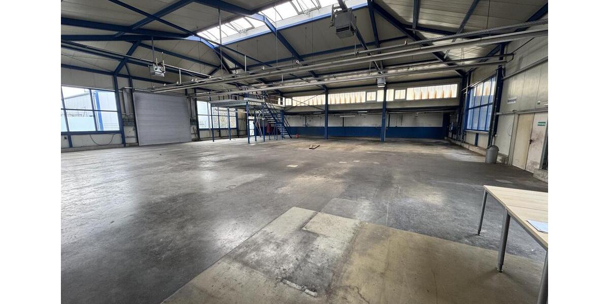 Gewerbeobjekt Plettenberg - 3.100&euro; | Angebot:25812288