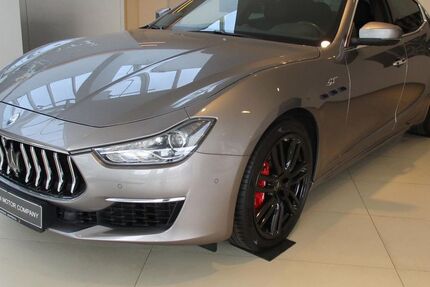 Maserati Ghibli 13.500 km 45.450 &euro; Schwerte 58239
