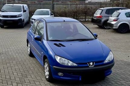 Peugeot 206 120.743 km 999 &euro; Dortmund 44147