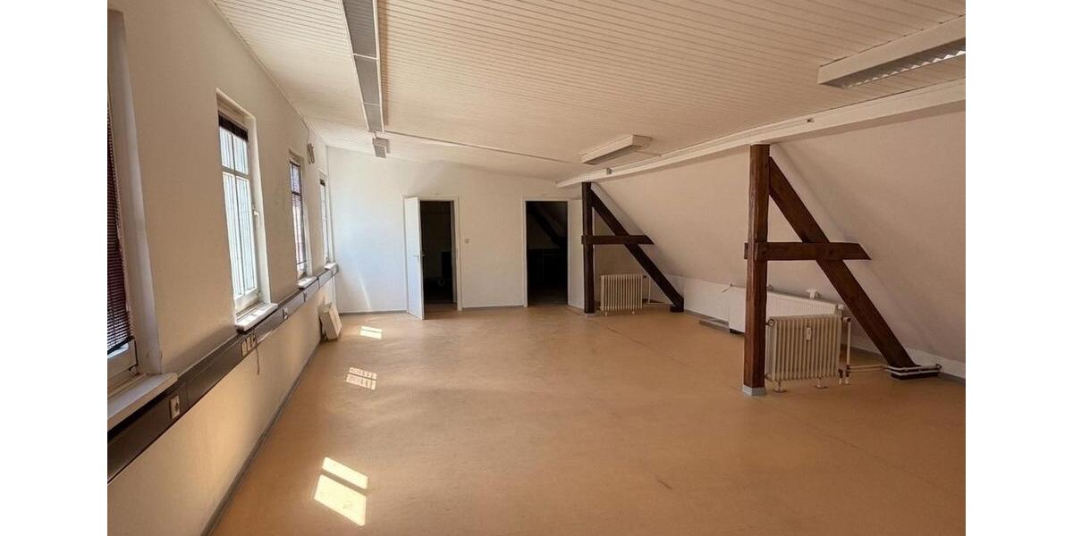 Gewerbeobjekt Lüdenscheid Staberg - 2.000&euro; | Angebot:26487156