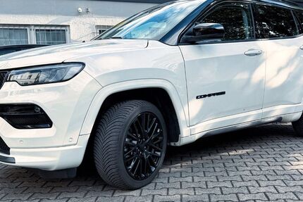 Jeep Compass 19.500 km 24.950 &euro; Schwerte 58239