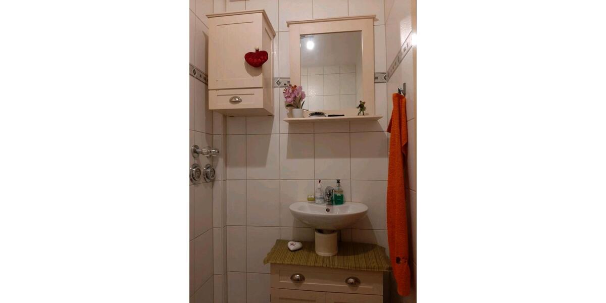 Etagenwohnung Witten - 2 Zimmer, 110 m&sup2;, 230.000&euro; | Angebot:26035210