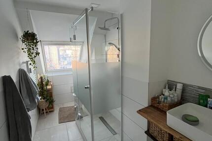 Wohnung Lüdenscheid Staberg - 2.5 Zimmer, 93 m&sup2;, 215.000&euro; | Angebot:26647198