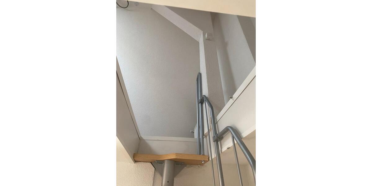 Dachgeschoßwohnung Lüdenscheid Staberg - 3 Zimmer, 75 m&sup2;, 480&euro; | Angebot:26633196