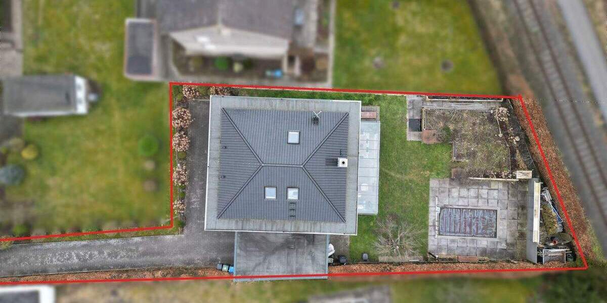 Einfamilienhaus Arnsberg Bruchhausen - 6 Zimmer, 177 m&sup2;, 610.000&euro; | Angebot:25929325