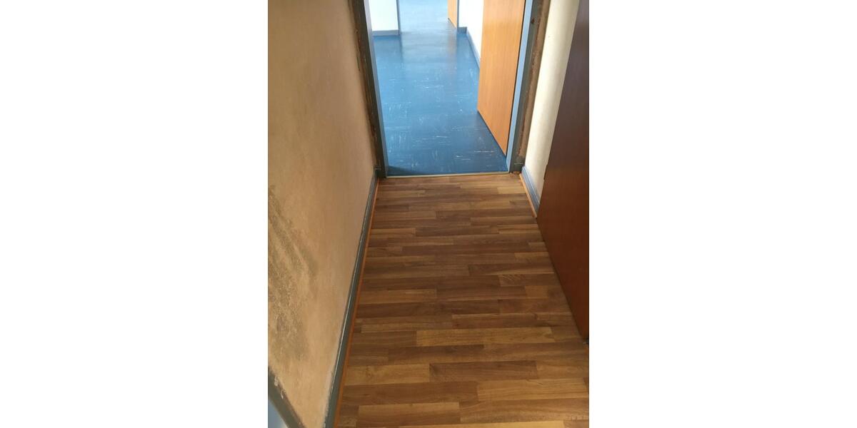 Erdgeschoßwohnung Altena - 2 Zimmer, 43 m&sup2;, 187&euro; | Angebot:23768382