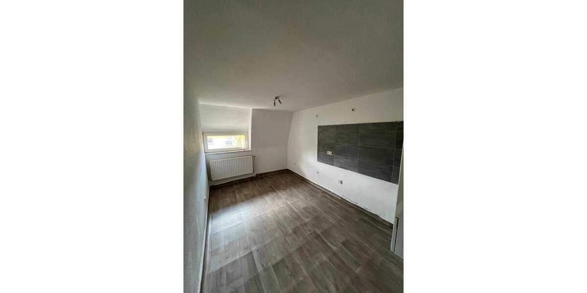 Dachgeschoßwohnung Hagen Hagen-Mitte - 3.5 Zimmer, 85 m&sup2;, 830&euro; | Angebot:26604533