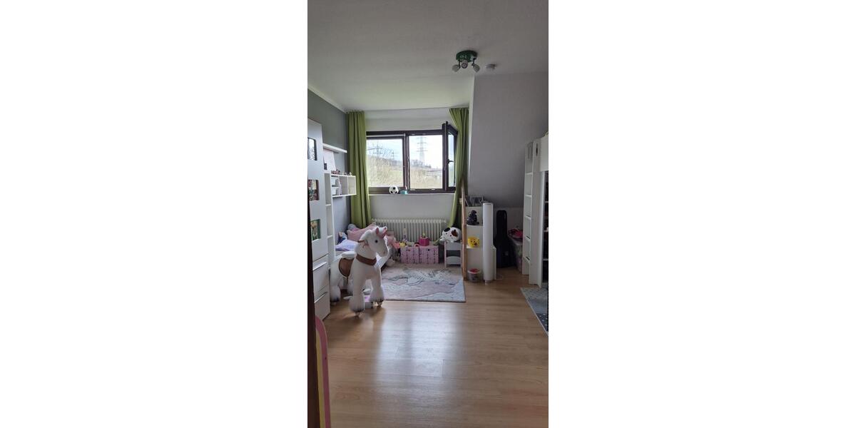 Etagenwohnung Altena - 3 Zimmer, 93 m&sup2;, 800&euro; | Angebot:25638749