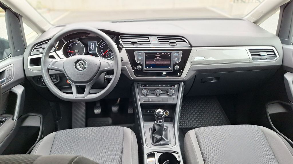 VW Touran 115.000 km 15.999 &euro; Sundern 59846