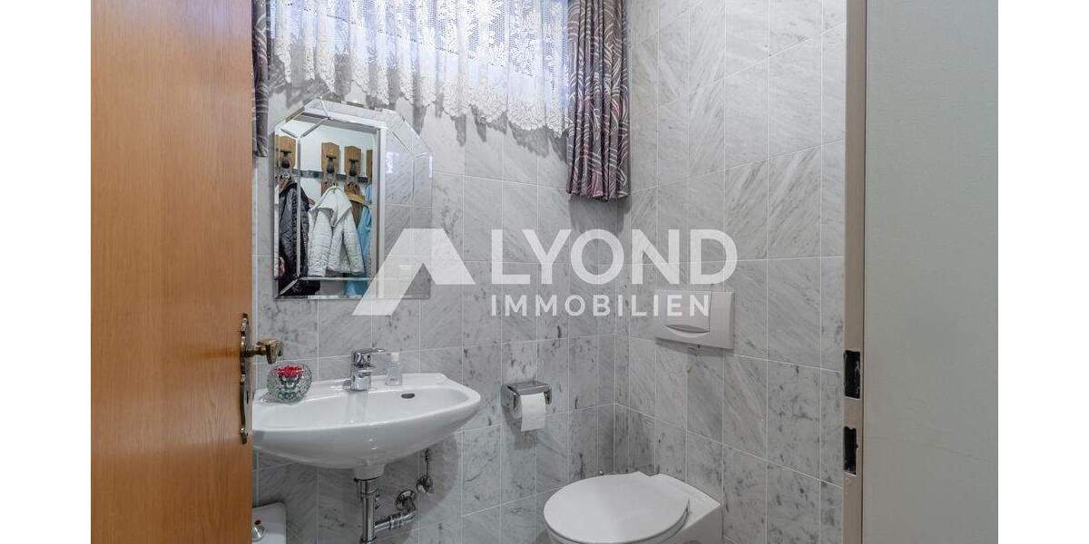 Etagenwohnung Hagen / Hohenlimburg Hohenlimburg - 5 Zimmer, 131 m&sup2;, 229.000&euro; | Angebot:25676930