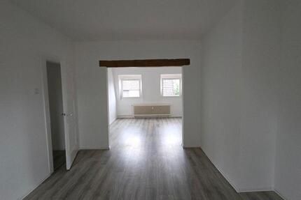 Wohnung Gevelsberg - 3 Zimmer, 96 m&sup2;, 590&euro; | Angebot:26536072