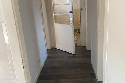 Wohnung Iserlohn - 2 Zimmer, 65 m&sup2;, 390&euro; | Angebot:24847844