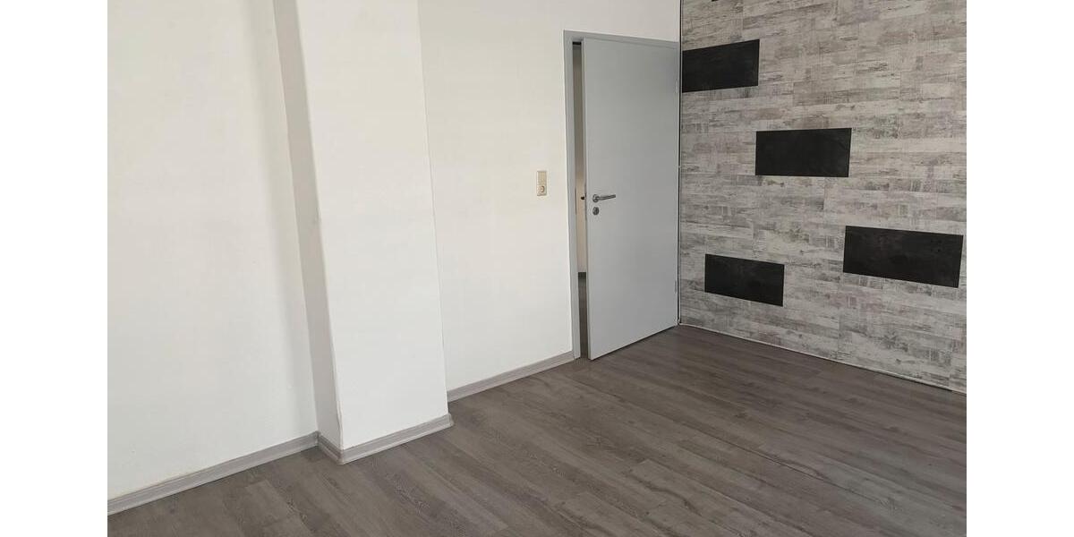 Mehrfamilienhaus, Wohnhaus Bergkamen - 9 Zimmer, 247 m&sup2;, 499.000&euro; | Angebot:26025440