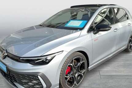 VW Golf 8.455 km 39.460 &euro; Dortmund 44141