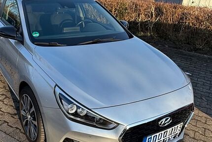 Hyundai i30 60.999 km 17.300 &euro; Hemer 58675