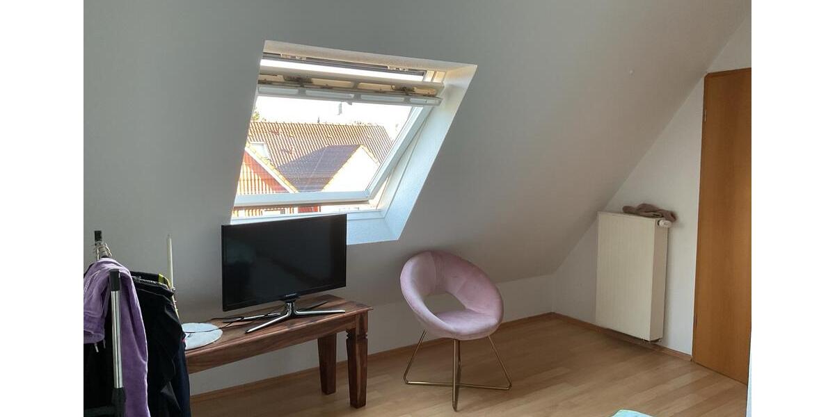 Dachgeschoßwohnung Arnsberg Obereimer - 3 Zimmer, 62 m&sup2;, 129.000&euro; | Angebot:25942177