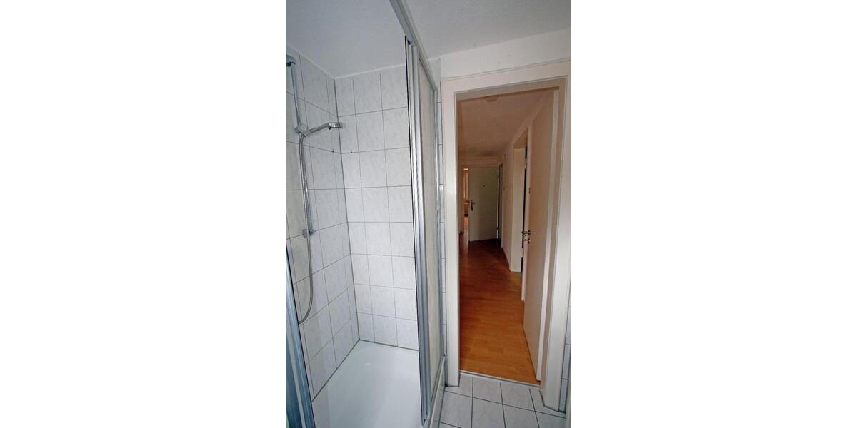Dachgeschoßwohnung Dortmund Eving - 3 Zimmer, 70 m&sup2;, 400&euro; | Angebot:26611417