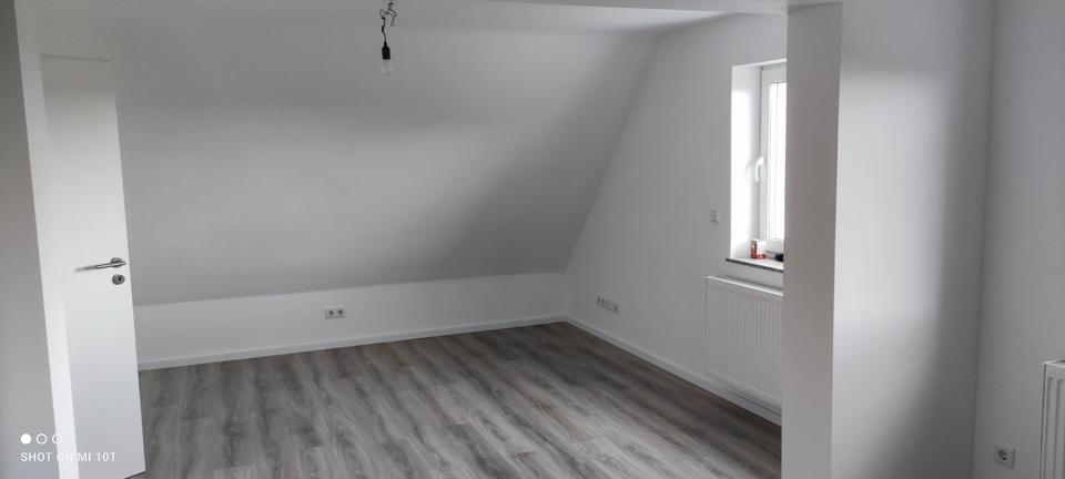 Dachgeschoßwohnung Halver - 1 Zimmer, 54 m&sup2;, 510&euro; | Angebot:26623795