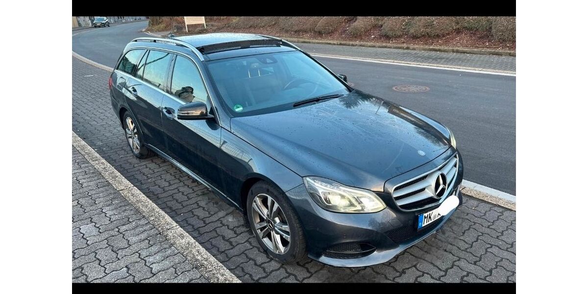 Mercedes-Benz E 200 228.000 km 10.900 &euro; Lüdenscheid 58511