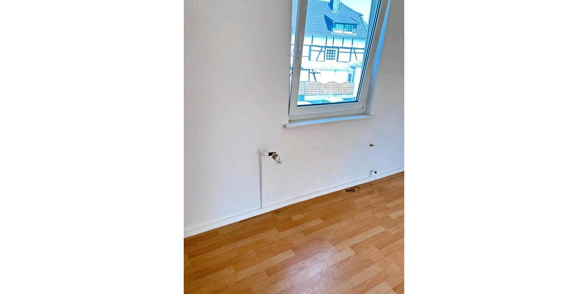Etagenwohnung Hemer - 3 Zimmer, 70 m&sup2;, 600&euro; | Angebot:26639540
