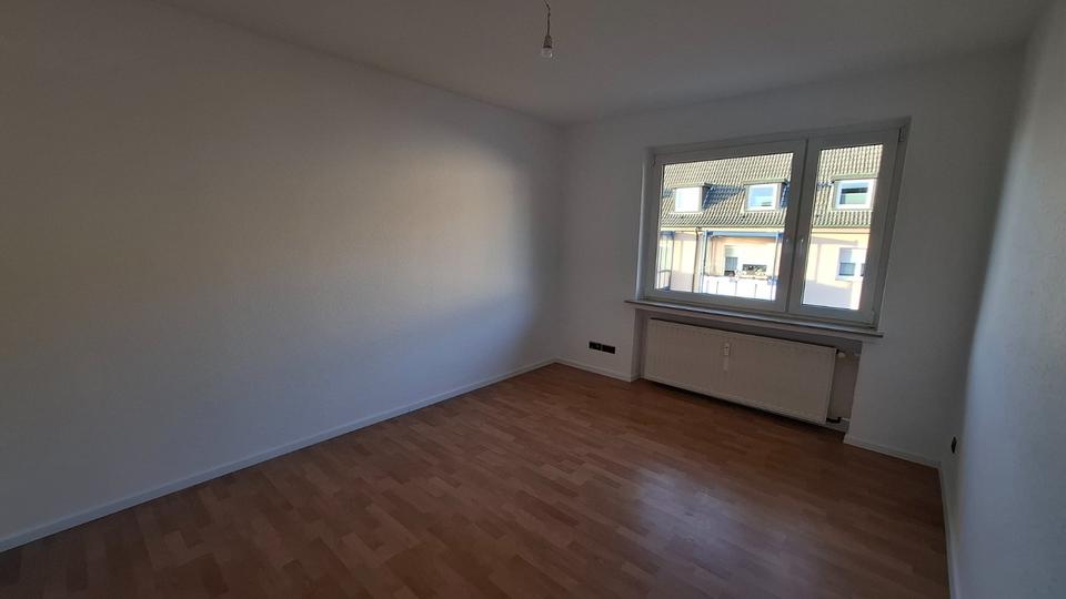Etagenwohnung Hagen - 3.5 Zimmer, 98 m&sup2;, 700&euro; | Angebot:25377371