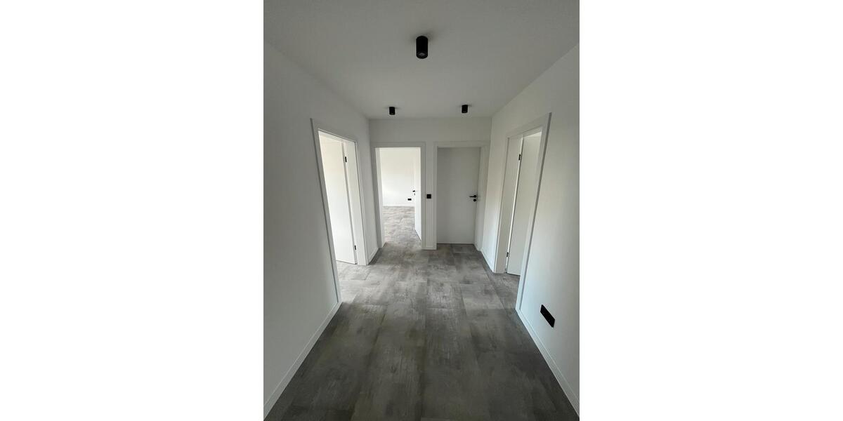 Etagenwohnung Dortmund Scharnhorst - 3.5 Zimmer, 77 m&sup2;, 1.150&euro; | Angebot:25978553