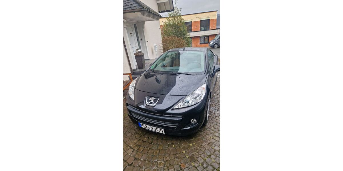 Peugeot 207 64.000 km 6.000 &euro; Arnsberg 59823