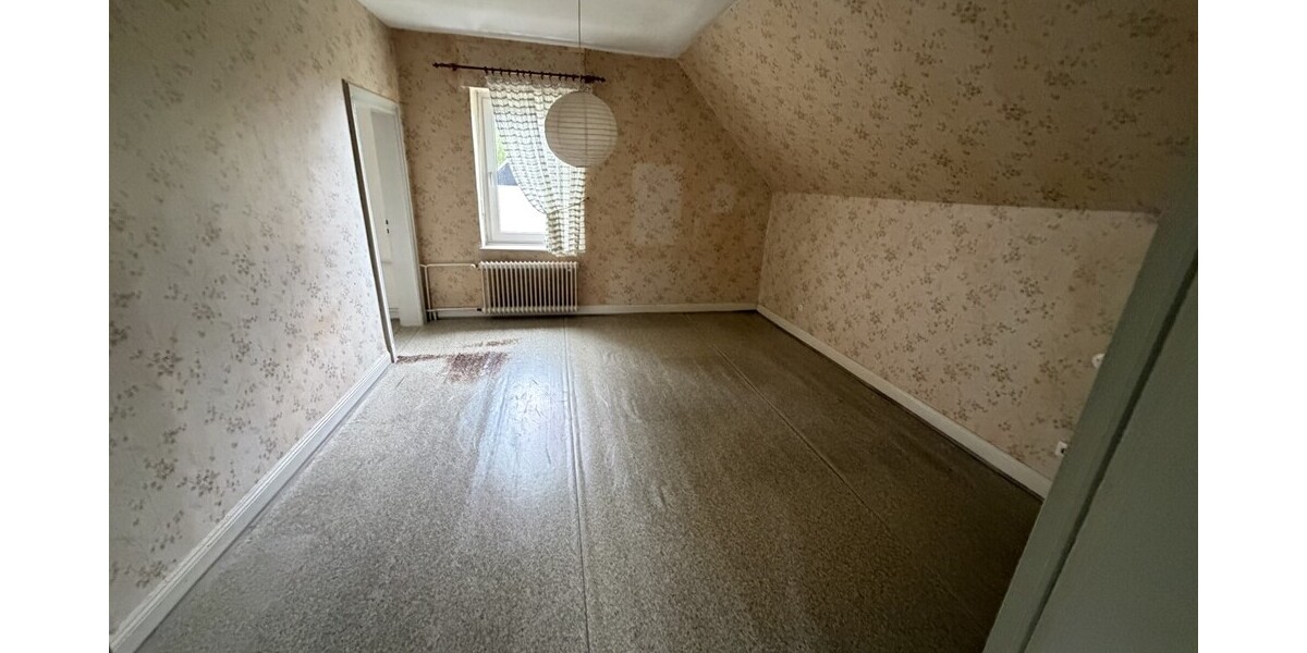 Bönen seltene Gelegenheit im Außenbereich Sanierungsbedürftiges EFH mit großem Garten - Einfamilienhaus Bönen | Angebot:26676724