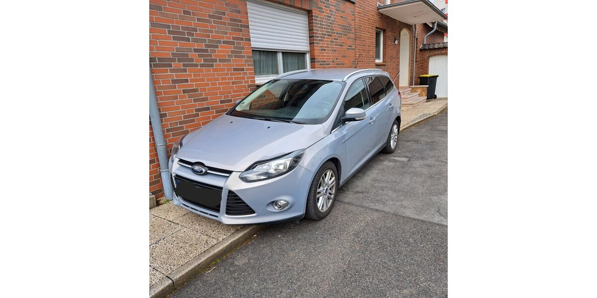 Ford Focus 146.000 km 5.900 &euro; Bönen 59199