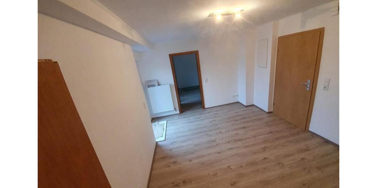 Dachgeschoßwohnung Arnsberg Rusch - 2 Zimmer, 52 m&sup2;, 420&euro; | Angebot:25444007