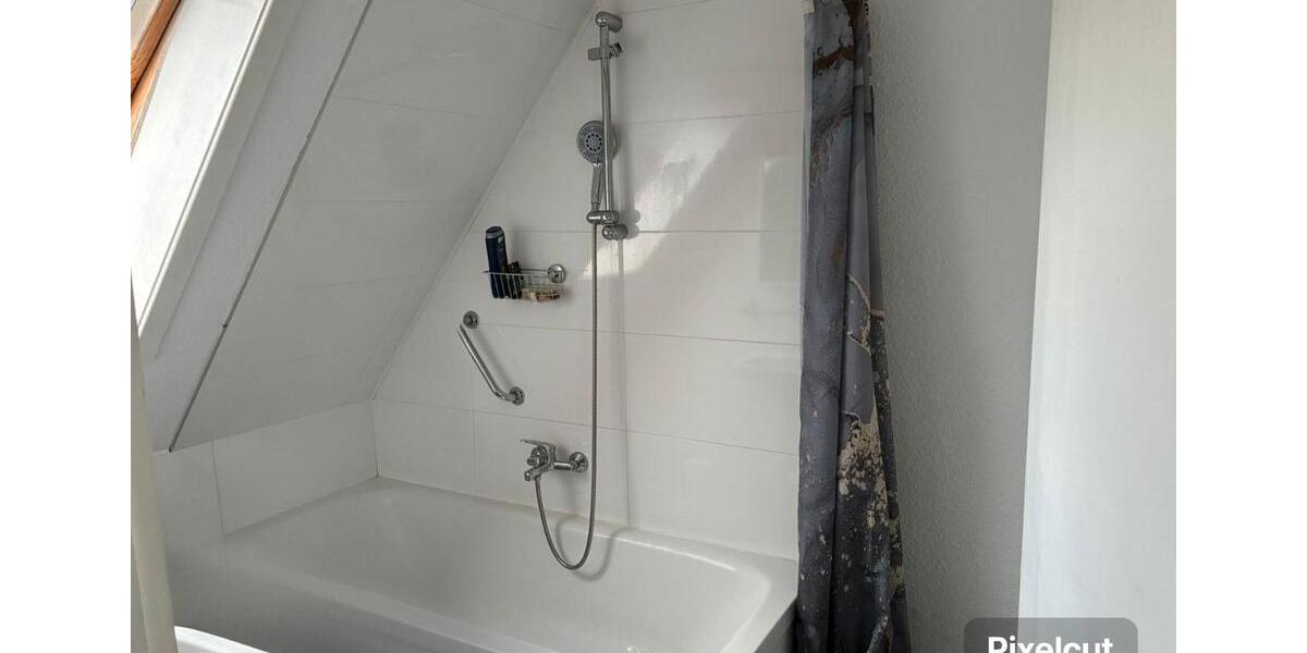 Dachgeschoßwohnung Plettenberg - 2 Zimmer, 51 m&sup2;, 300&euro; | Angebot:26580758
