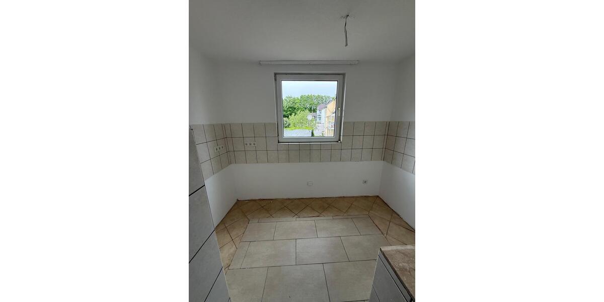 Etagenwohnung Iserlohn Letmathe - 5 Zimmer, 95 m&sup2;, 950&euro; | Angebot:26615561
