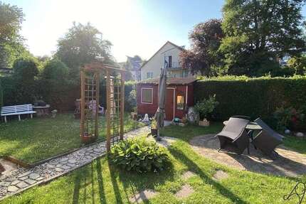 Haus Dortmund Huckarde - 7 Zimmer, 140 m&sup2;, 1.300&euro; | Angebot:25774521