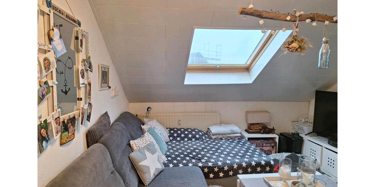 Dachgeschoßwohnung Halver - 3 Zimmer, 75 m&sup2;, 550&euro; | Angebot:24846376