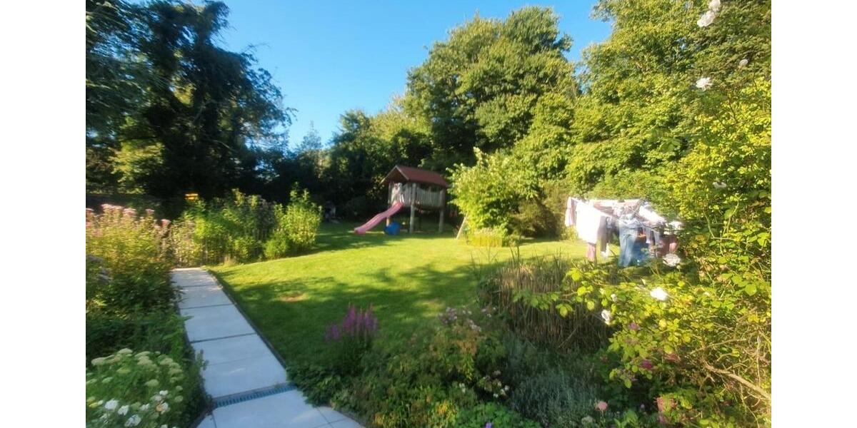 Einfamilienhaus Hagen Hagen-Mitte - 6 Zimmer, 200 m&sup2;, 420.000&euro; | Angebot:26030882