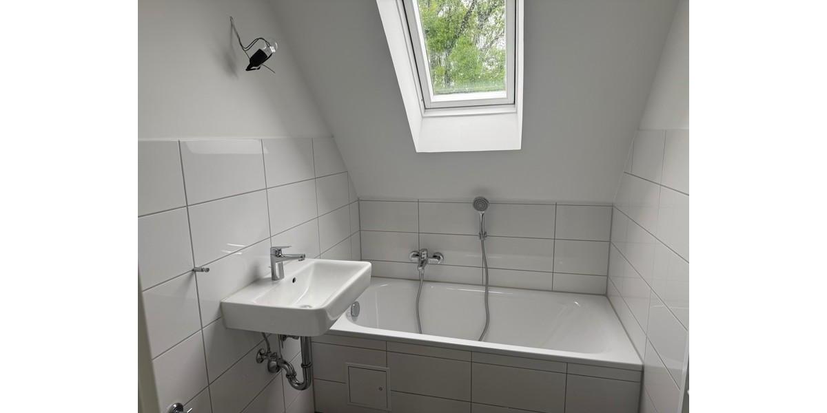 Dachgeschoßwohnung Dortmund Hombruch - 2.5 Zimmer, 39 m&sup2;, 461&euro; | Angebot:26493775