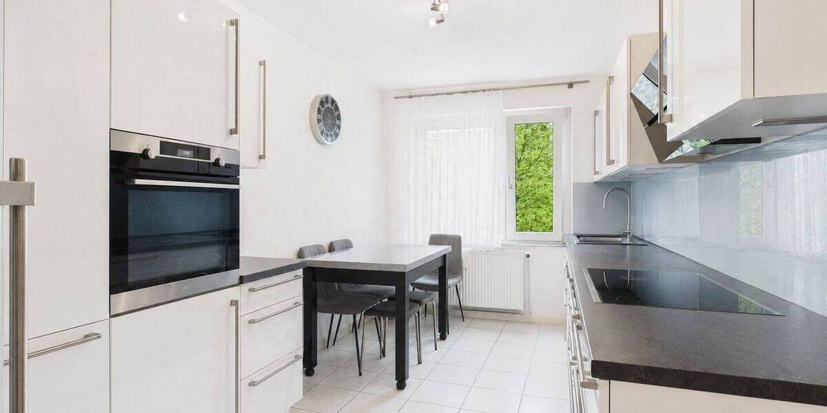 Etagenwohnung Dortmund Mitte - 4 Zimmer, 84 m&sup2;, 195.000&euro; | Angebot:26859286