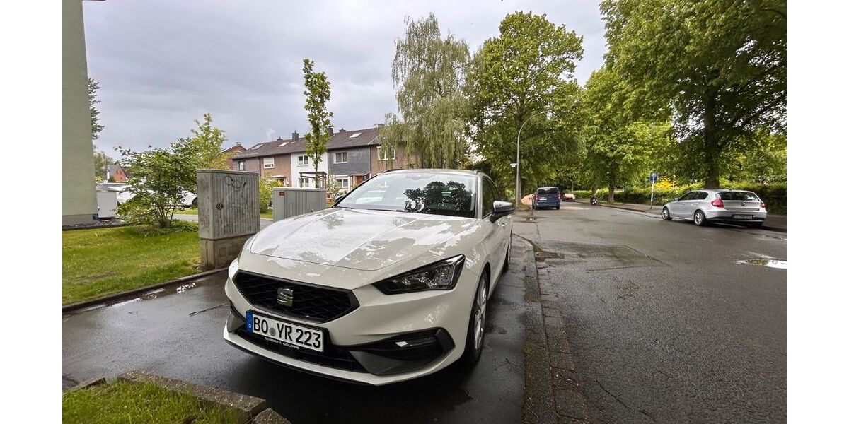 Seat Leon 117.500 km 17.450 &euro; Dortmund 44149