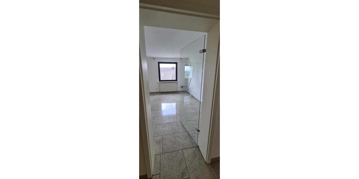 Erdgeschoßwohnung Ennepetal - 2.5 Zimmer, 85 m&sup2;, 790&euro; | Angebot:26582061
